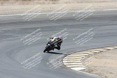 media/Apr-20-2025-CVMA (Sun) [[39090e8767]]/Race 11-500-350 Supersport (Holeshot)/